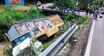 Accidente vía Pamplona 