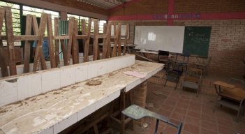 Se estima que para cubrir el rezago en temas de ampliación, mejoramiento, construcción y adecuación de escuelas y colegios se requerirían más de $50 billones. / Foto: Archivo / La Opinión 