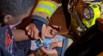 Niños encadenados