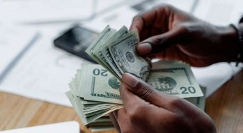 Precio del dólar.