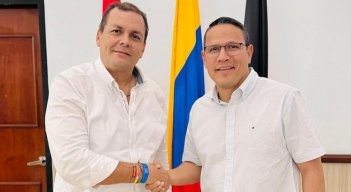 William Correa (izquierda), director del IMRD.