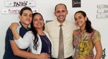 Familia Lora Rincón