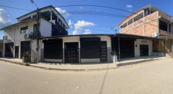 Todos los negocios de La Gabarra cerraron sus puertas y sus propietarios desplazados/Foto Cortesía