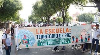 Los profesores marcharon de forma pacífica por varias zonas de Cúcuta. / Foto: Stefany Peñaloza / La Opinión 
