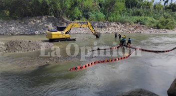 Plan de contingencia por derrame de petróleo: Foto // Cortesía de Aguas Kpital