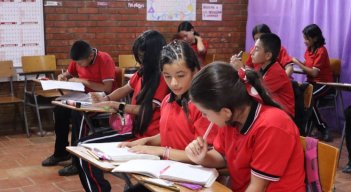 La administración departamental busca garantizar el derecho fundamental a la educación en un contexto de emergencia, promoviendo un enfoque integral. / Fotos: Cortesía / La Opinión 