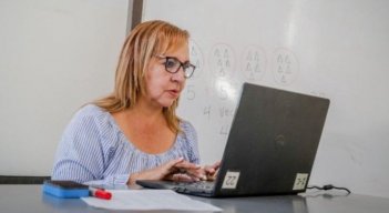 Todo el proceso es gratuito y no requiere intermediarios ./ Foto: Archivo / La Opinión