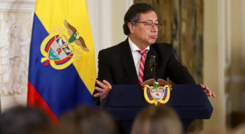 gustavo petro
