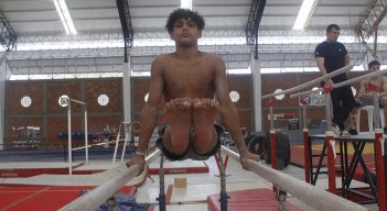 Joshua Atehortúa el gimnasta que representará a Norte de Santander.