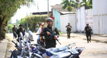 Patrullaje de la Policia por el Catatumbo/Foto Carlos Ramírez