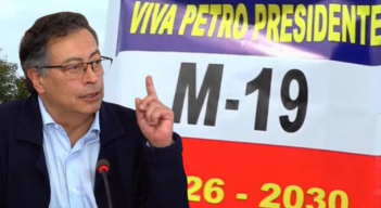 Petro y la polémica por la bandera del M19