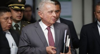 Álvaro Uribe 