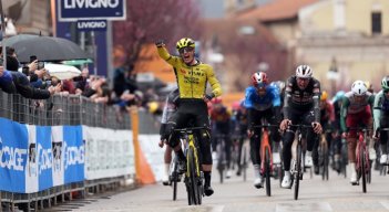 Olav Kooij , ciclista neerlandés se lució en la etapa.