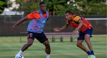 Harold Tejada terminó la París Niza 2025 dentro del Top 10