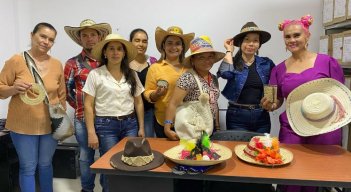Se convocó tanto a creadores locales como a quienes llegan desde otros municipios y veredas para integrarlos a un proceso de formación, fortalecimiento del tejido artesanal y desarrollo comercial. /Foto: Cortesía