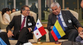 COLOMBIA Y PANAMA - PETRO Y MULINO