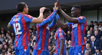 Daniel Muñoz y Jefferson Lerma, Crystal Palace. 