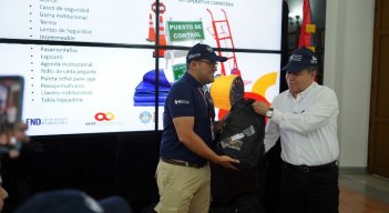 Gobernador William Villamizar reforzó unidad anticontrabando del departamento/Foto cortesía