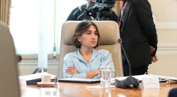 Laura Sarabia