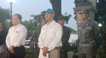 Ministro de defensa. 