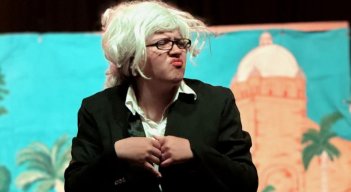 En Los Patios, el grupo El Caldero llevará a escena, hoy, ‘La historia de un norte bravo’, una pieza que resalta las raíces y la identidad de la región.
