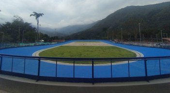 Así está quedando la pista de patinaje que estrenarán próximamente  los salazareños.