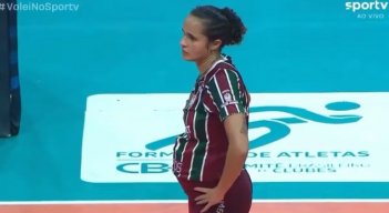 EMBARAZADA VOLEIBOL