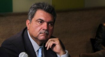 PLINIO OLANO BECERRA
