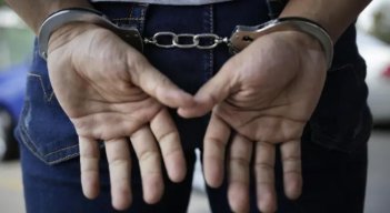 POLICIA CAPTURA