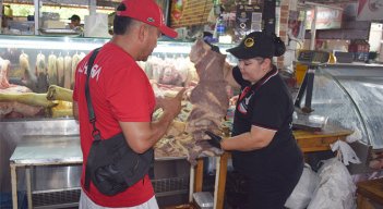 Venta de carnes. / Foto Nicolás Angarita-La Opinión