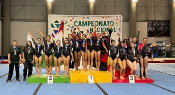 La selección femenina de gimnasia obtuvo la medalla oro por equipos.