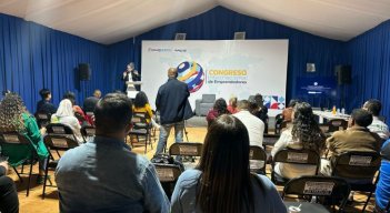 Con el firme propósito de estrechar lazos de comercialización emprendedores de Ocaña participan en el Primer Congreso en Caracas, Venezuela.