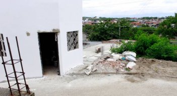 Omar Iván fue baleado, al parecer, por robarle sus pertenencias en la avenida 9 entre calles 3 y 4A del barrio Caño Fistolo. / Foto: Stefany Peñaloza.