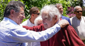 Petro se pronuncia ante la muerte de Pepe Mujica
