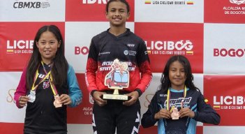 Camila De La Hoz bicicrosista cucuteña.