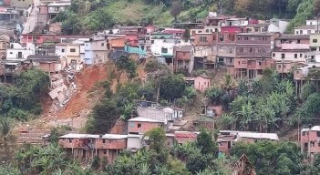 En julio se cumplen 4 años de la falla geológica que derrumbó 11 viviendas y los afectados siguen a la deriva. /Foto: Cortesía