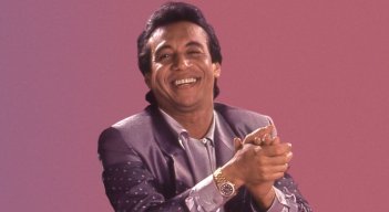 Diomedes Díaz revive en sonido envolvente con su primer álbum en Dolby Atmos.