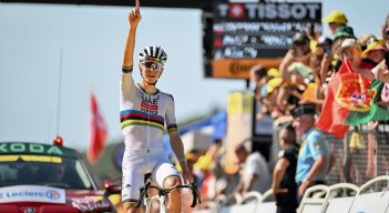 El esloveno Tadej Pogacar obtuvo su tercera victoria en el  Tour de Francia.