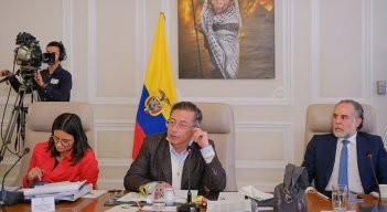 Gustavo-petro--remezón-presidencial.