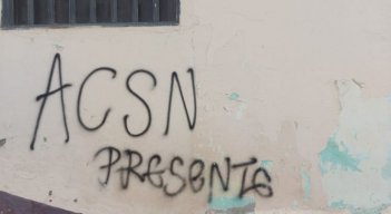 Temor generalizado existe en la plaza de mercado de Ocaña ante la aparición de letreros de las Autodefensas Conquistadoras de la Sierra Nevada.