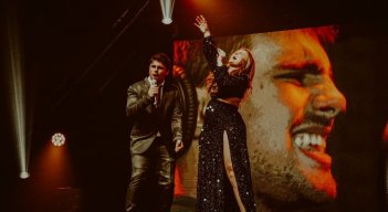 La bogotana presenta un álbum junto con Embrujo Vallenato que revive clásicos del género con un toque romántico.
