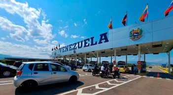 Puente Atanasio Girardot. / Foto Archivo