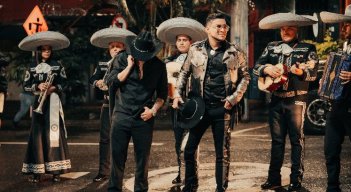 Borracho Te Busco: Andy Rivera y Yeison Jiménez retan las fronteras entre urbano y popular.