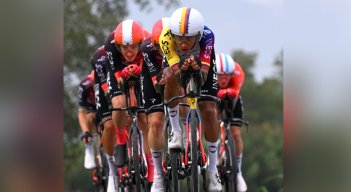 EGAN BERNAL EN LA VUELTA A ESPAÑA 