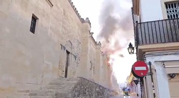 Incendio-en-Mezquita