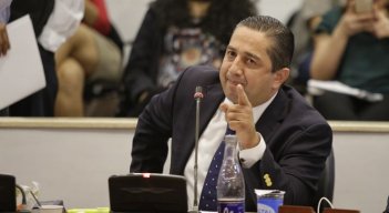 JULIO CESAR TRIANA