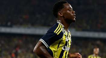 Jhon Jader Durán, Fenerbahce. 