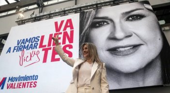 La precandidata Vicky Dávila habló con Acento, el pódcast de La Opinión. /Foto cortesía