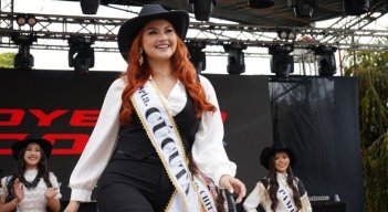 La pamplonesa Jheily Guerrero se corona como Reina Intercolonias 2025.
