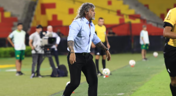 Leonel Álvarez 